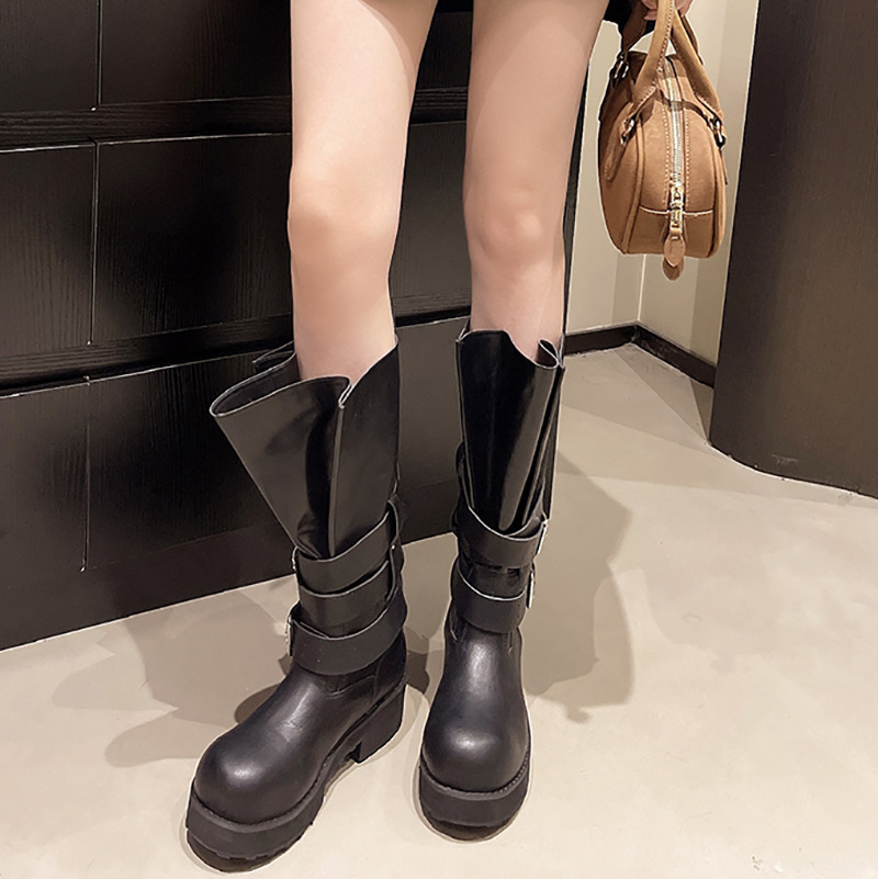 Retro Belt Buckle Square Heels - огляд і ціна Belt Buckle Blank
